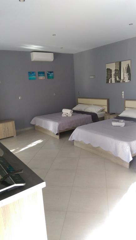 Aimilias Family Apartments Vrasná エクステリア 写真