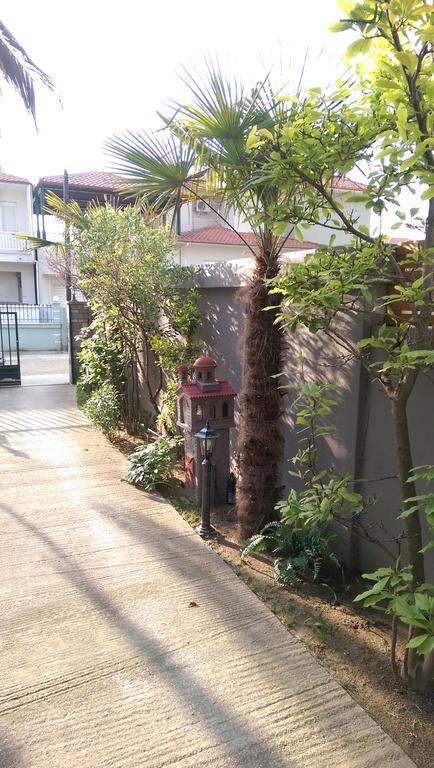 Aimilias Family Apartments Vrasná エクステリア 写真