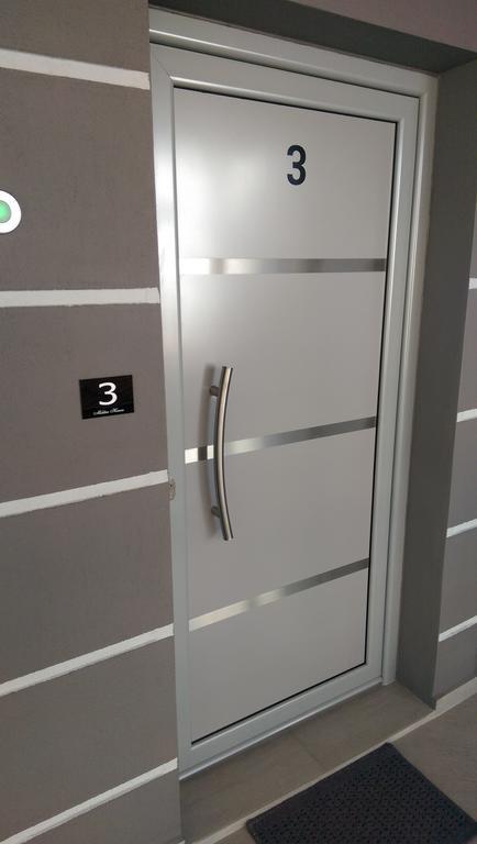 Aimilias Family Apartments Vrasná エクステリア 写真