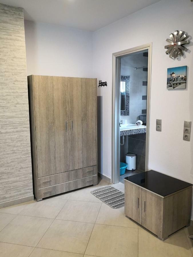Aimilias Family Apartments Vrasná エクステリア 写真